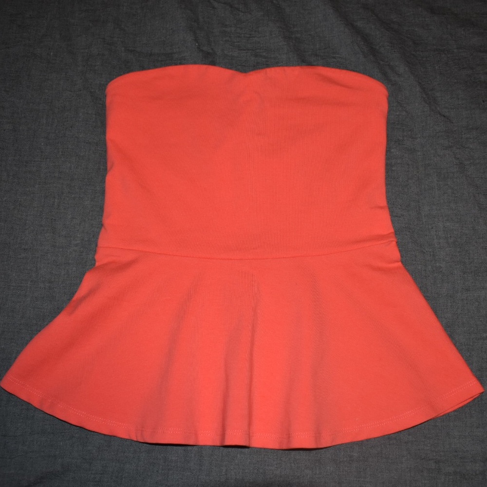 Express Sweetheart Peplum Top
